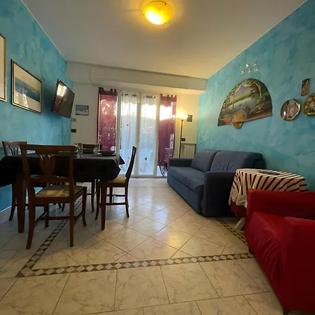 I Ventagli 50 Mt Dal Mare Appartement *